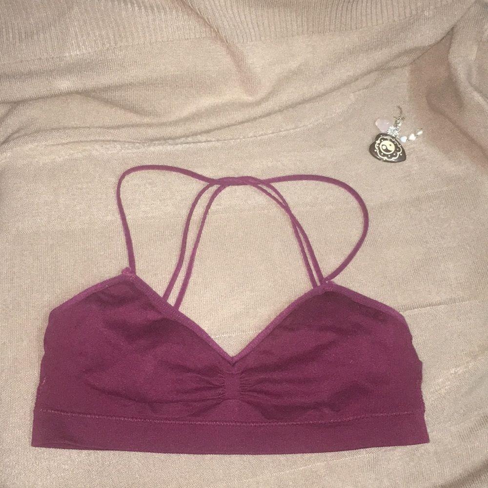 2 Strapped Under Top X meets T shaped back